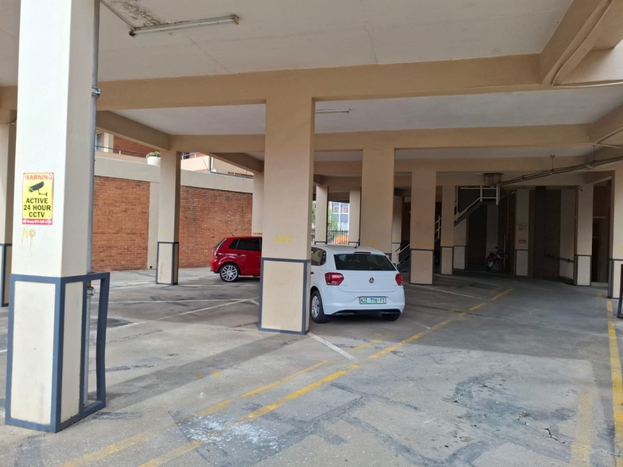 2 Bedroom Property for Sale in Bloemfontein Free State